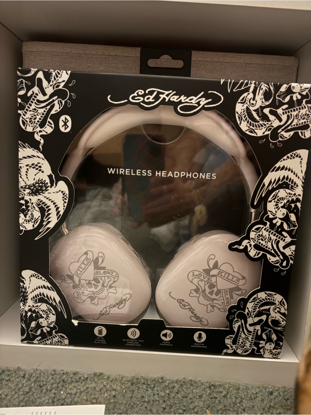 Ed Hardy White and Black Wireless Headphones with Skull Tattoo Graphics